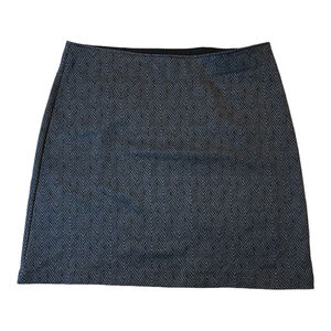 Athleta‎ charcoal and gray short skirt
